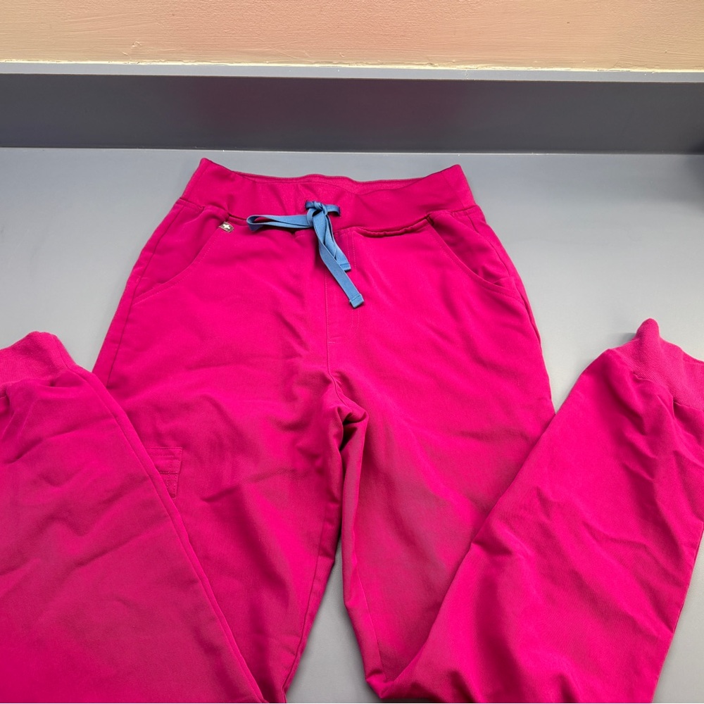 Figs Women's Pink zamora Jogger Pants